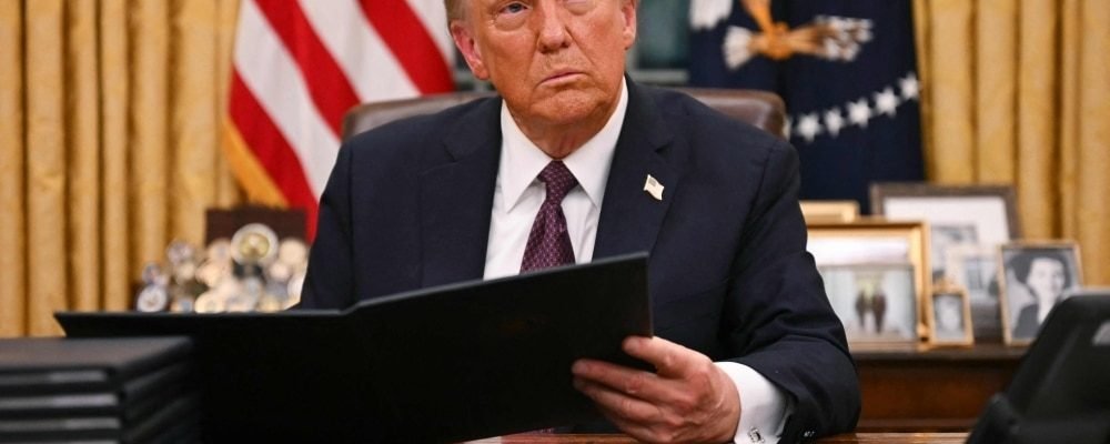 ТАРИФНЫЙ СПИСОК ТРАМПА РАСТЁТ.