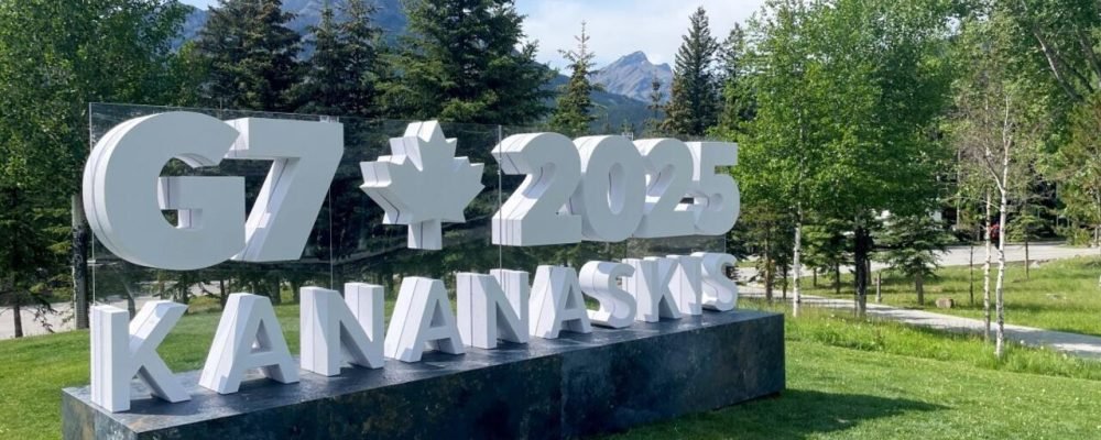 ЗАЯВА ЛІДЕРІВ ВЕЛИКОЇ СІМКИ.