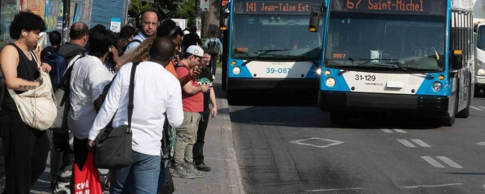 ОГРАНИЧЕННАЯ ЗАБАСТОВКА ТРАНСПОРТНИКОВ.