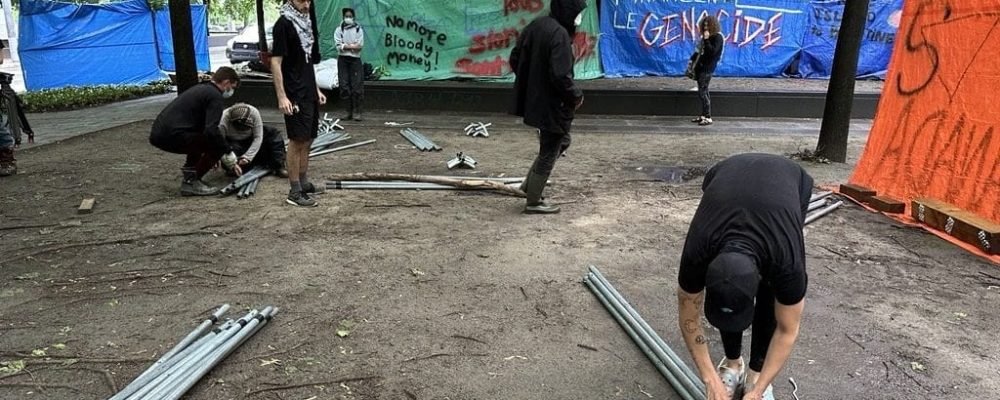 ДВА ЛАГЕРЯ.