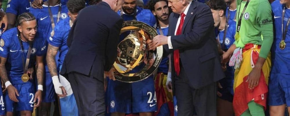 ПОЛИТИКА И СПОРТ.