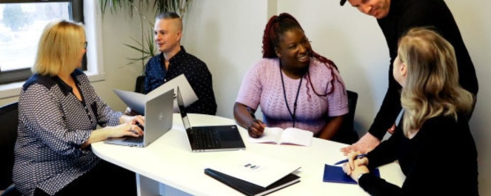 ЖЕНЩИНЫ И МУНИЦИПАЛЬНАЯ ВЛАСТЬ.