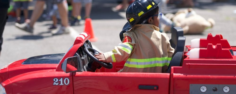 Розваги для дітей і дорослих.
