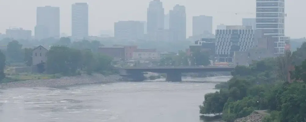 ДЫМ ОТ ПОЖАРОВ.