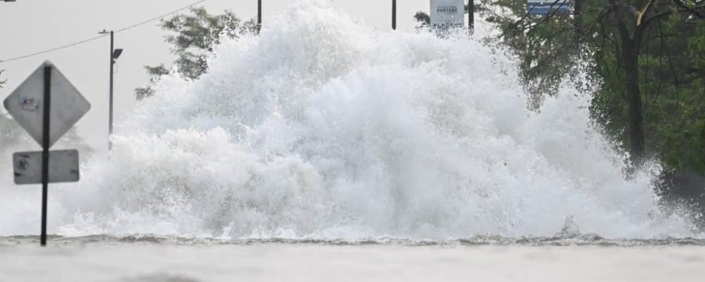 ГОРОДСКИЕ ВЛАСТИ ЗНАЛИ.