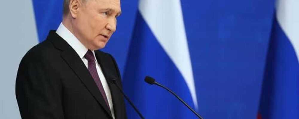 Знову погрози.