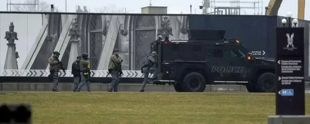 ПОРУШНИКА ЗААРЕШТОВАНО, ПИТАННЯ ЗАЛИШАЮТЬСЯ.