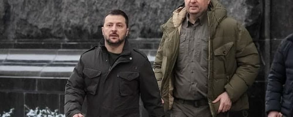 ВІДСТАВКА ЄРМАКА.