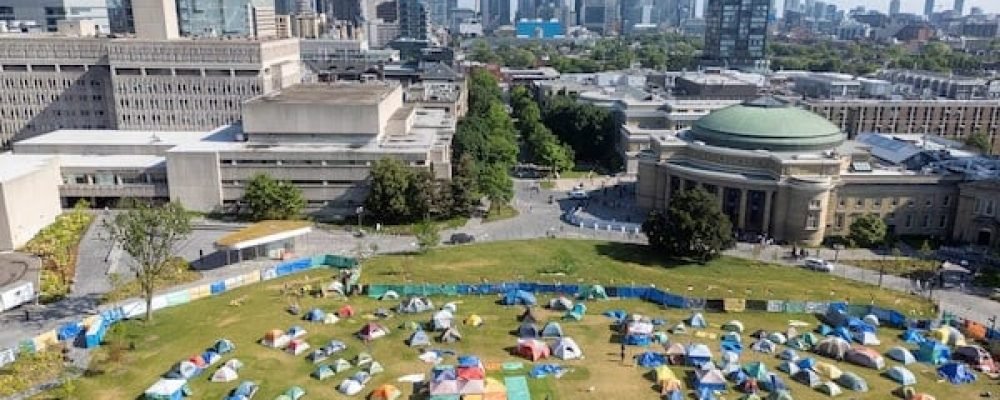 ОСВОБОДИТЬ ЛАГЕРЬ ДО ВЕЧЕРА.