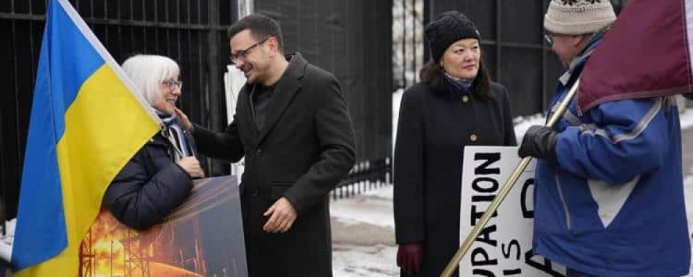 ЧИ ПОТРІБНІ КАНАДІ РОСІЙСЬКІ ДИСИДЕНТИ?