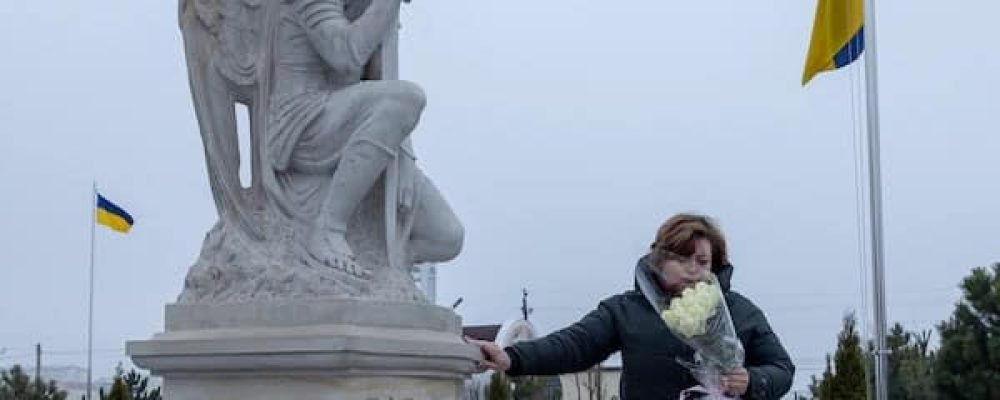 ЧОТИРИ РОКИ ОПОРУ.