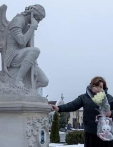 ЧОТИРИ РОКИ ОПОРУ.