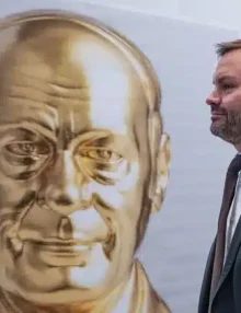 КВЕБЕКСЬКИЙ ПАСПОРТ.