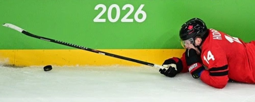 ПОСТУПИЛИСЬ АМЕРИКАНЦЯМ.