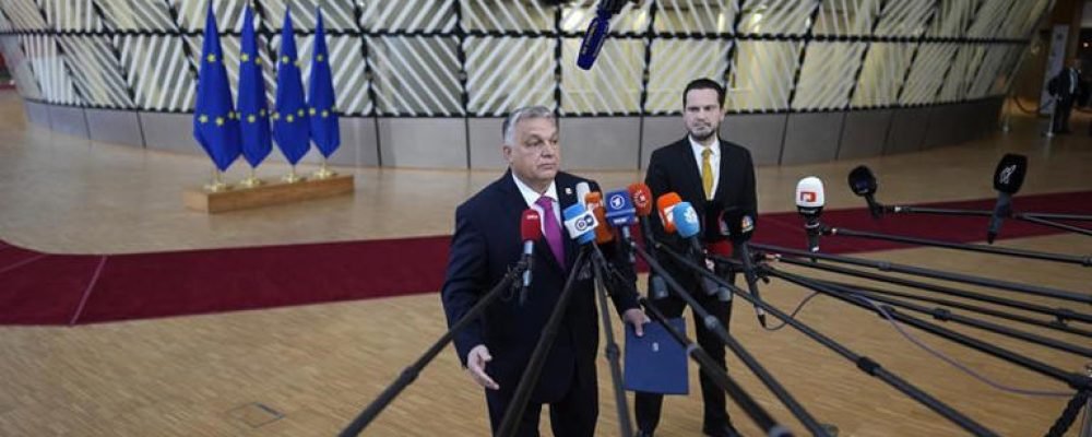 А Орбан против.