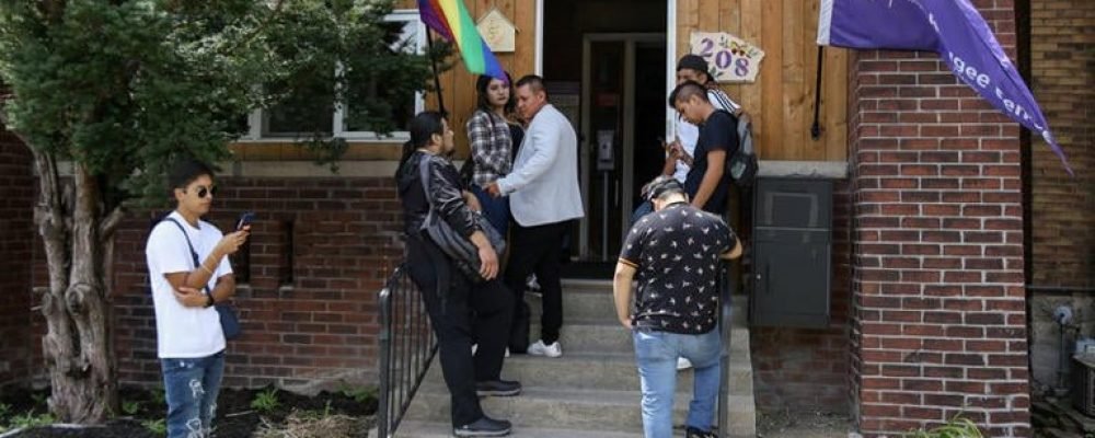 Что делать с нелегалами?