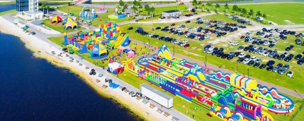 ВІДЧУЙТЕ СЕБЕ ДИТИНОЮ.