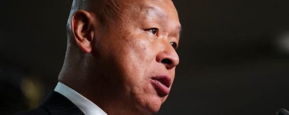 ИЗ-ЗА НЕ ПОЛИТКОРРЕКТНОСТИ.