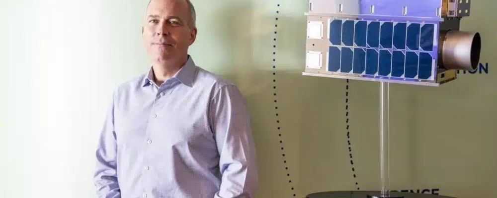 СМОТРЕТЬ В БУДУЩЕЕ.