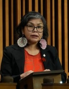 У ЛАВАХ ЛІБЕРАЛІВ ПРИБУЛО.