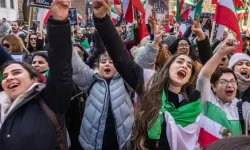 МАРШ ПРИХИЛЬНИКІВ ОНОВЛЕНОГО ІРАНУ.