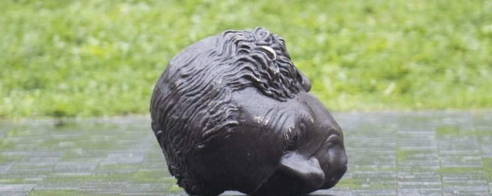 Свержение сэра МакДональда