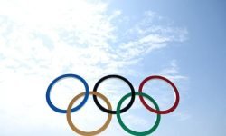 ЛИШЕ БІОЛОГІЧНІ ЖІНКИ.