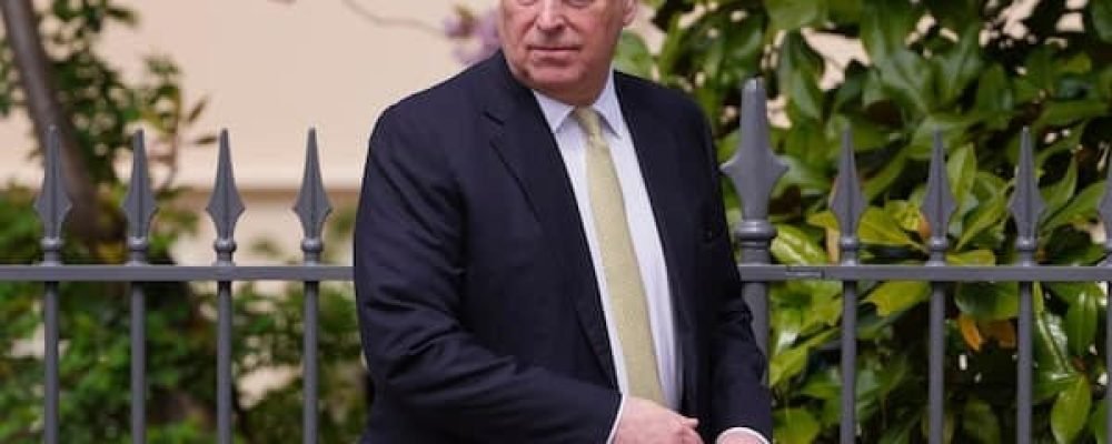 ТРЕБА РЕТЕЛЬНО ВИБИРАТИ ДРУЗІВ.