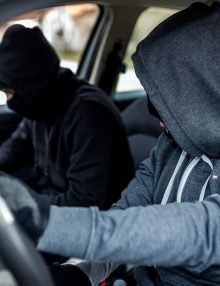 ПРОБЛЕМА АВТОУГОНІВ.