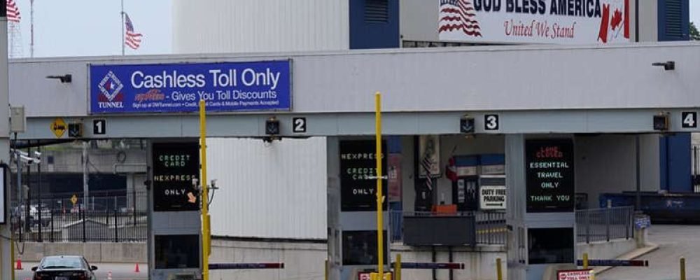 Граница открывается.