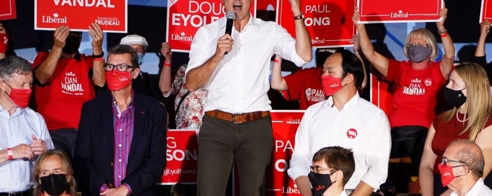 Остались при своих.