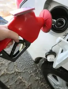 ВІЙНА І ЦІНА НА БЕНЗИН.