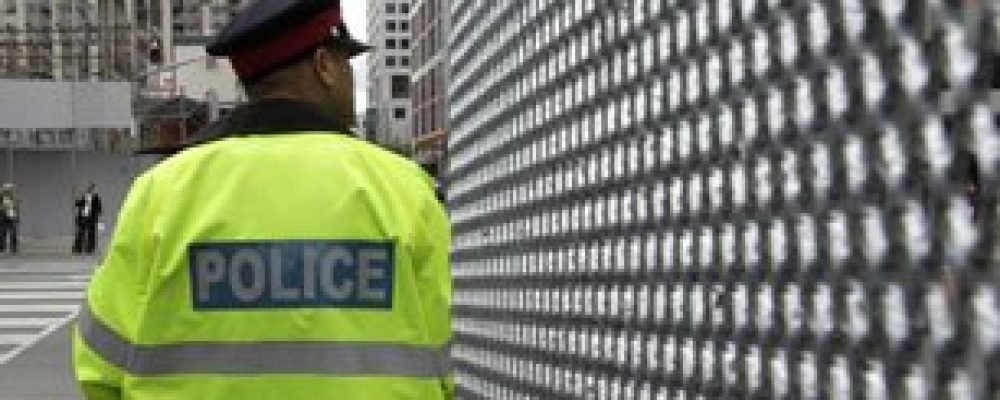 Защитите нас от полиции