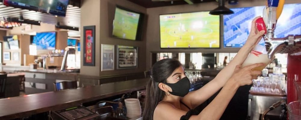      Ограничения ослабляются, небо закрывается.