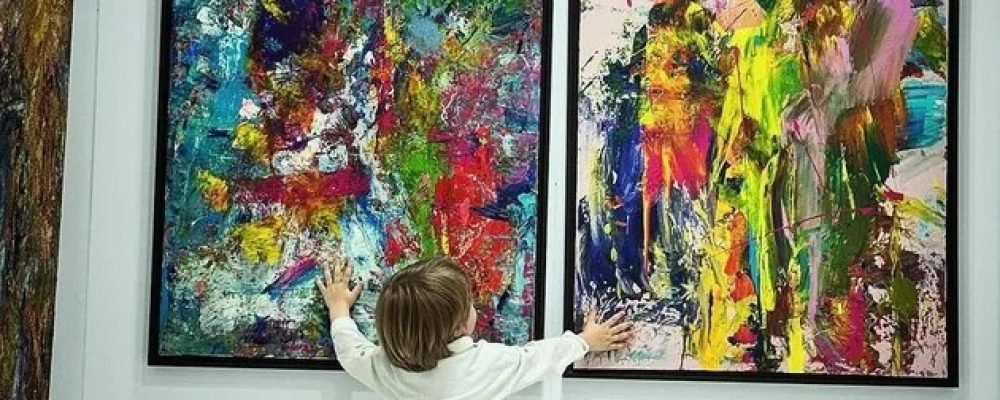 2-летний художник.