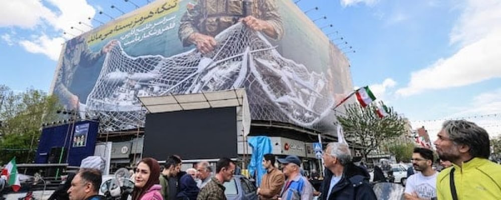 ЗНАДОБЛЯТЬСЯ МІСЯЦІ.