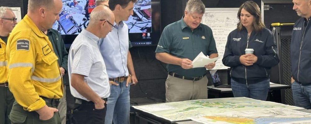 ПОМОЧЬ ПОСТРАДАВШИМ.