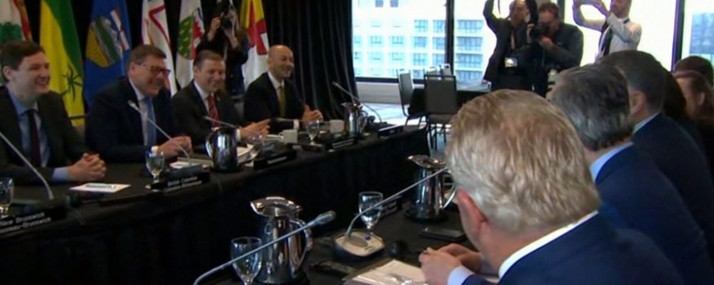 ЗУСТРІЧ ПЕРШИХ.