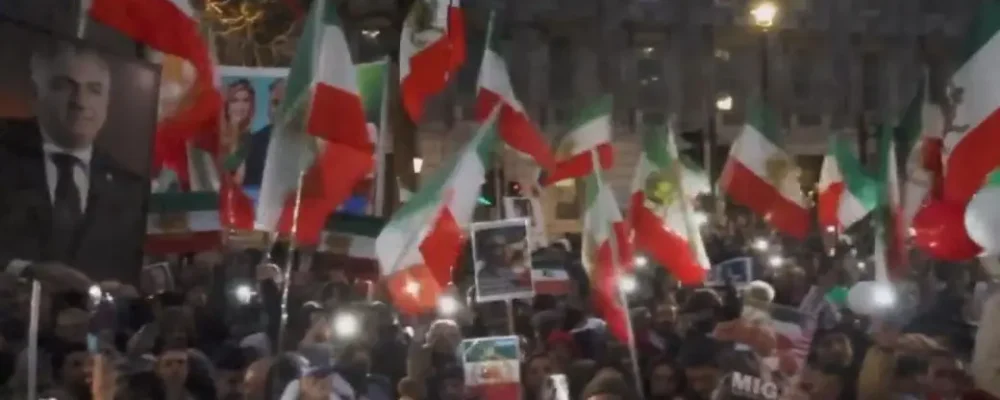 КАНАДЦІ ТІКАЮТЬ ВІД ВІЙНИ. МОЖЛИВОСТІ ОБМЕЖЕНІ.