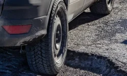 ЯМИ ДОРОГАХ.