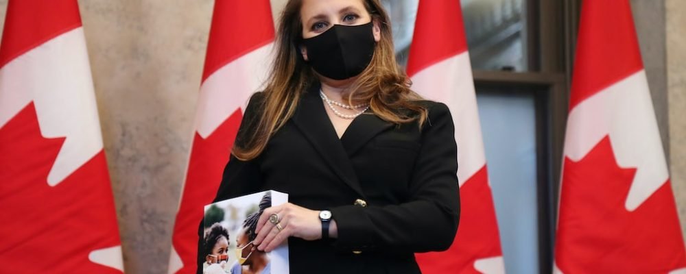 По квебекской модели.