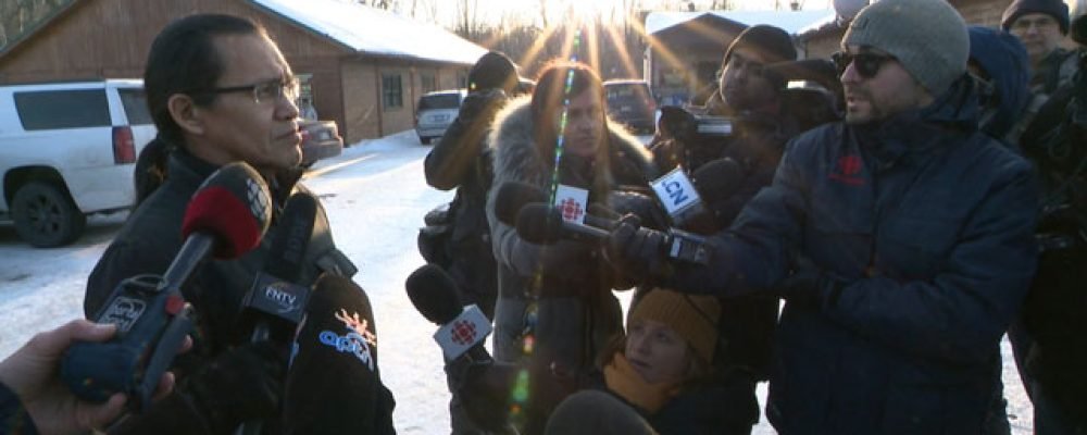 Блокаду не снимают