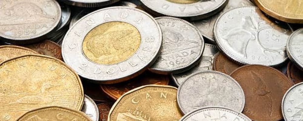 КАНАДСЬКИЙ ДОЛАР ПРОДОВЖУЄ ПАДАТИ.