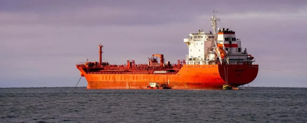 ЧИ ПОДЕШЕВШАЄ БЕНЗИН?