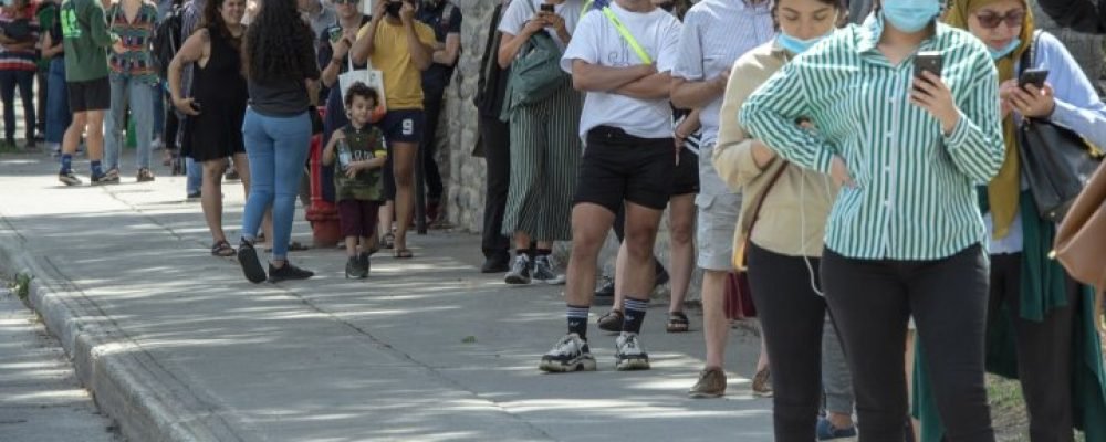 Школы важнее