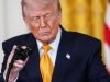 ЗВИНУВАЧУЮТЬ У ПОГРОЗАХ ТРАМПУ.