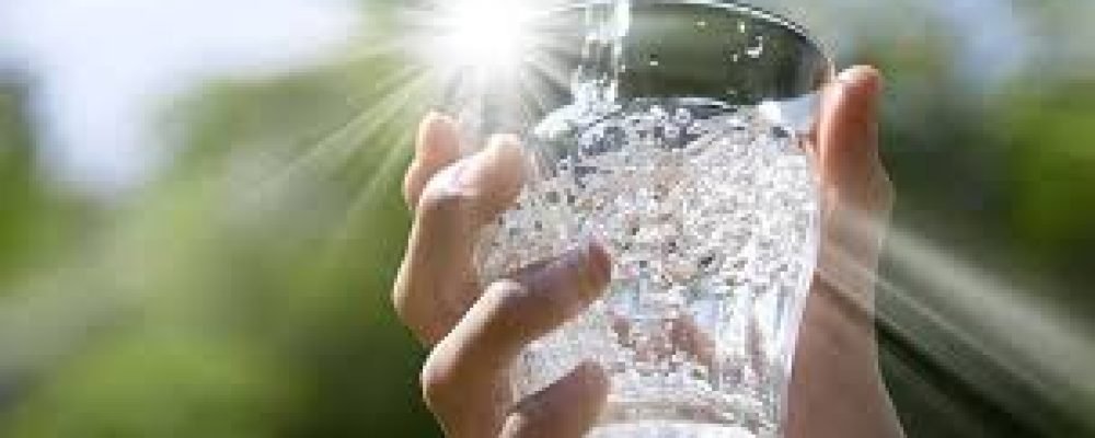 Стакан воды.