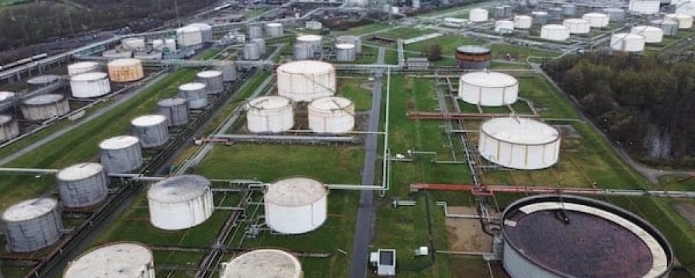 ІЕА ХОЧЕ ЗАЛИТИ СВІТОВИЙ РИНОК НАФТОЮ.
